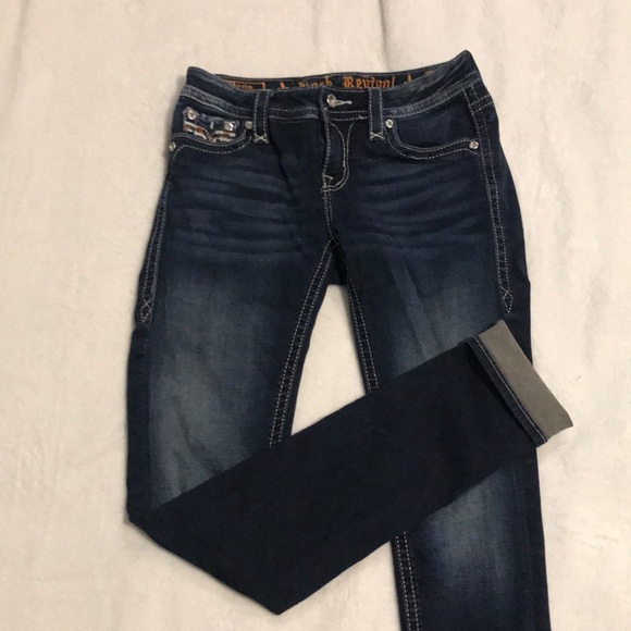 Rock Revial - Picture 1 of 4